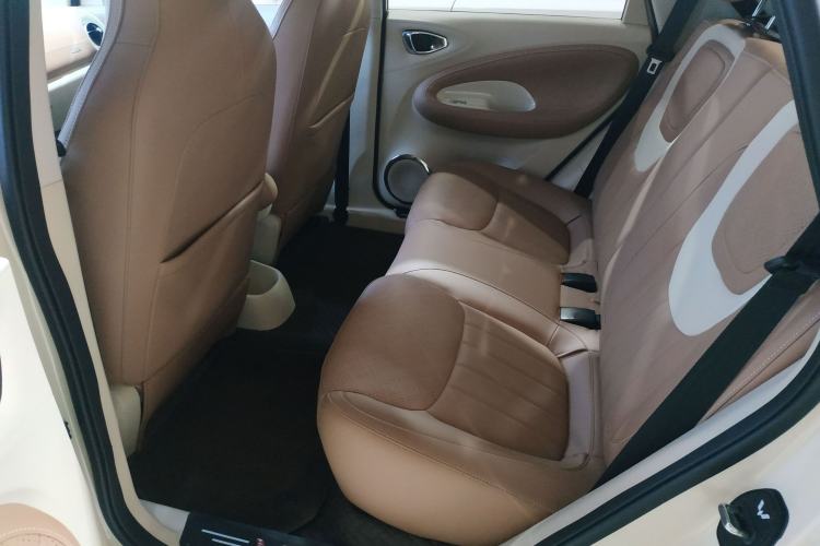 Used Wuling Bingo 2025 333 km Lingxi Connected Version Left Rear Seat