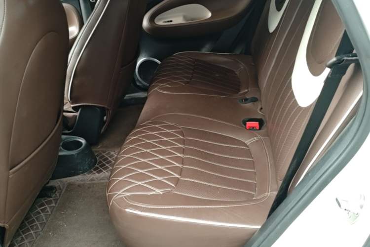 Used Wuling Bingo 2025 203km Light Edition Left Rear Seat