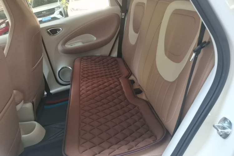 Used Wuling Bingo 2025 333 km Lingxi Connected Version Left Rear Seat