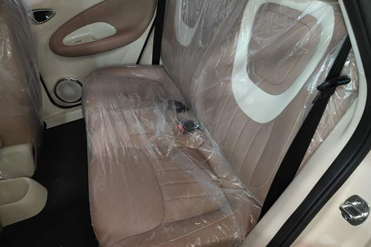 Used Wuling Bingo 2025 333 km Enjoyment Version Left Rear Seat
