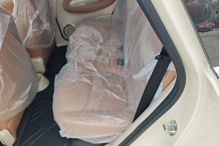 Used Wuling Bingo 2025 333 km Enjoyment Version Left Rear Seat