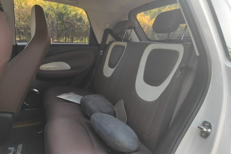 Used Wuling Bingo 2025 333 km Lingxi Connected Version Left Rear Seat