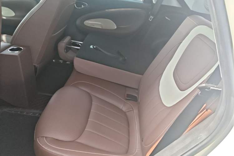 Used Wuling Bingo 2025 333 km Enjoyment Version Left Rear Seat