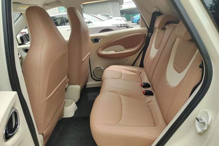 Used Wuling Bingo 2025 333 km Lingxi Connected Version Left Rear Seat