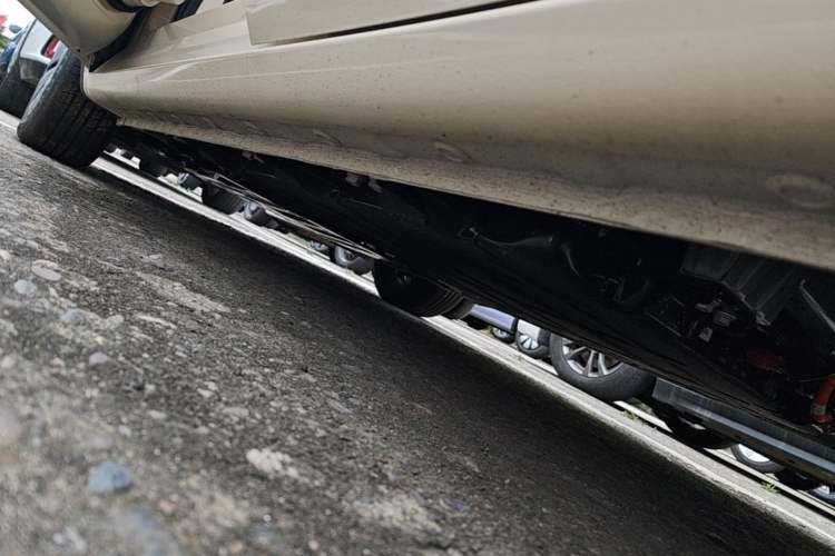 Used Wuling Bingo 2025 333 km Lingxi Connected Version Left Side Sill