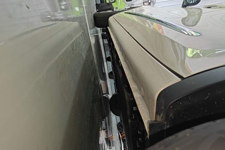 Used Wuling Bingo 2025 333 km Lingxi Connected Version Left Side Sill