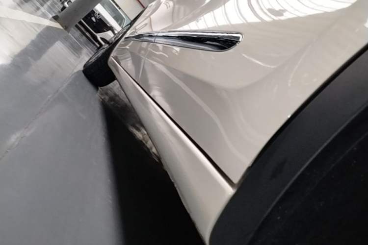 Used Wuling Bingo 2025 333 km Lingxi Deluxe Edition Left Side Sill