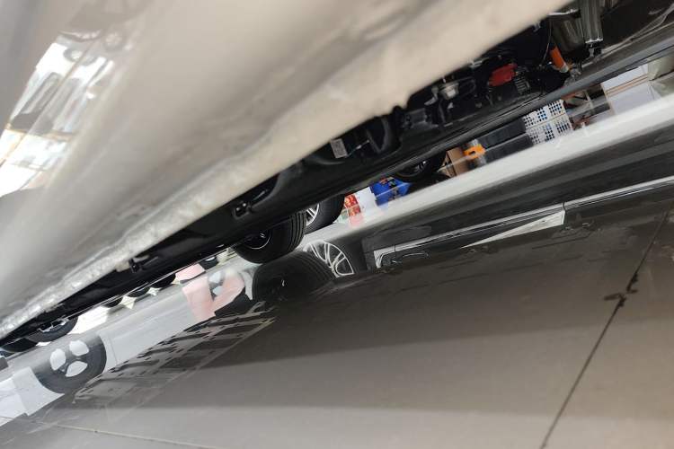 Used Wuling Bingo 2025 333 km Enjoyment Version Left Side Sill