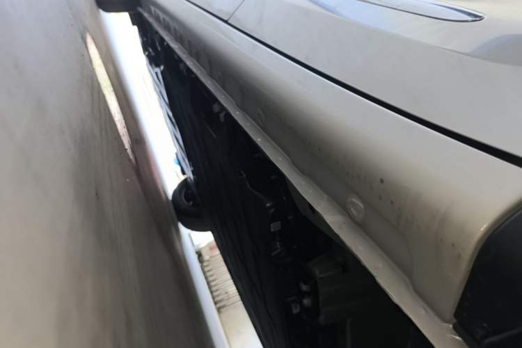 Used Wuling Bingo 2025 333 km Enjoyment Version Left Side Sill