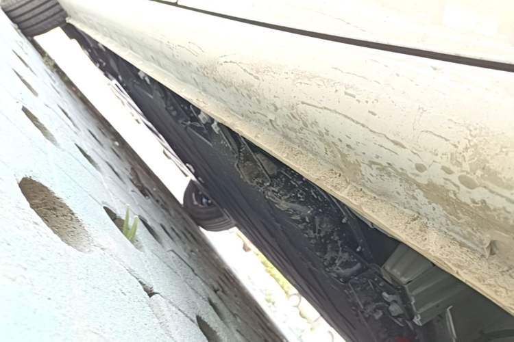 Used Wuling Bingo 2025 333 km Lingxi Connected Version Left Side Sill