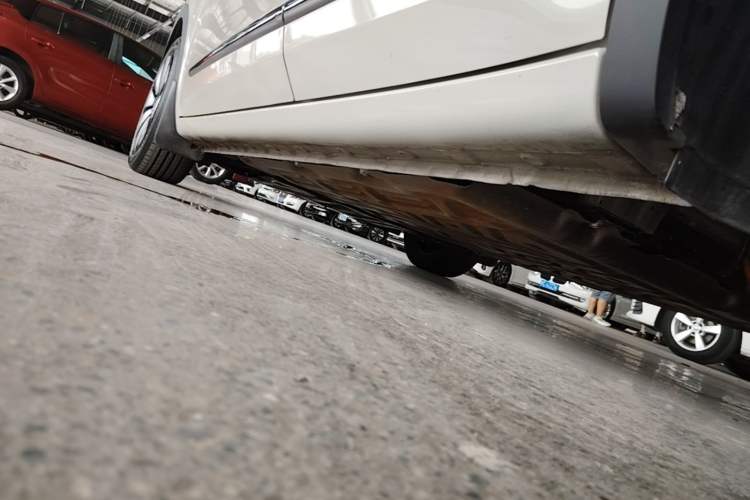 Used Wuling Bingo 2025 333 km Lingxi Connected Version Left Side Sill