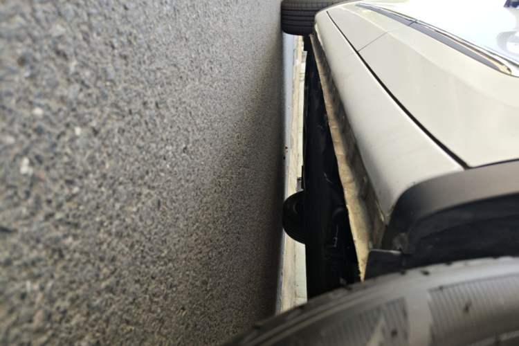 Used Wuling Bingo 2025 333 km Enjoyment Version Left Side Sill