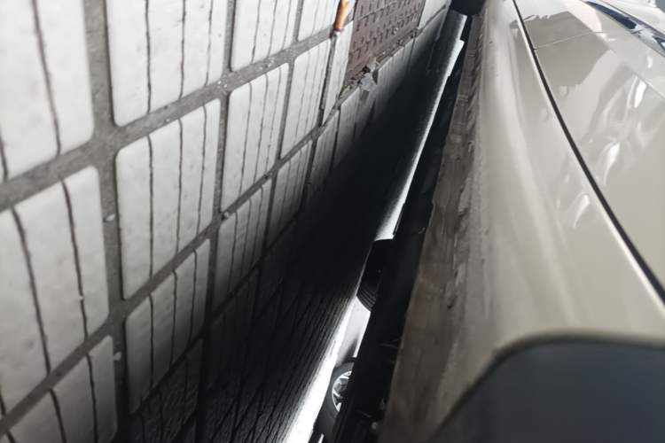 Used Wuling Bingo 2025 333 km Enjoyment Version Left Side Sill