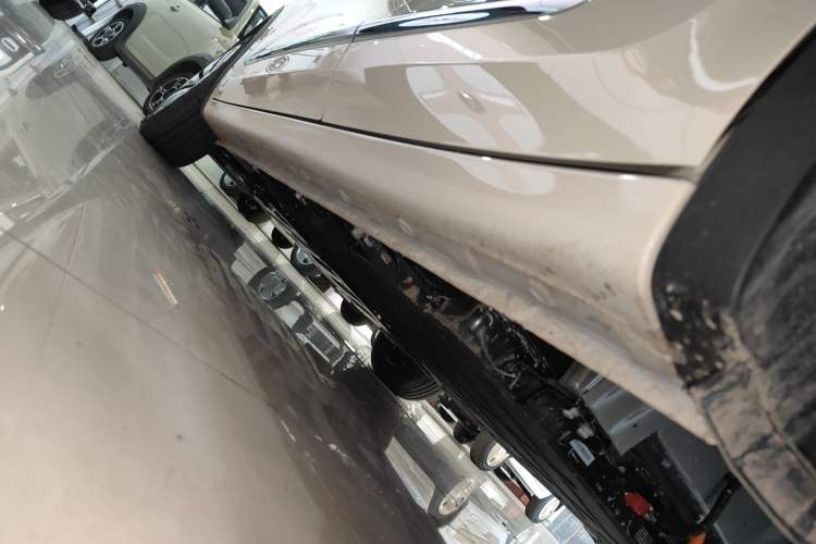 Used Wuling Bingo 2025 333 km Enjoyment Version Left Side Sill