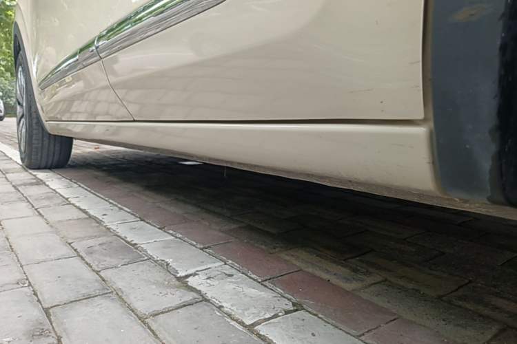 Used Wuling Bingo 2025 333 km Lingxi Deluxe Edition Left Side Sill