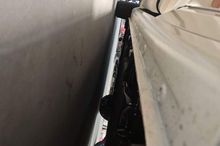 Used Wuling Bingo 2025 333 km Enjoyment Version Left Side Sill