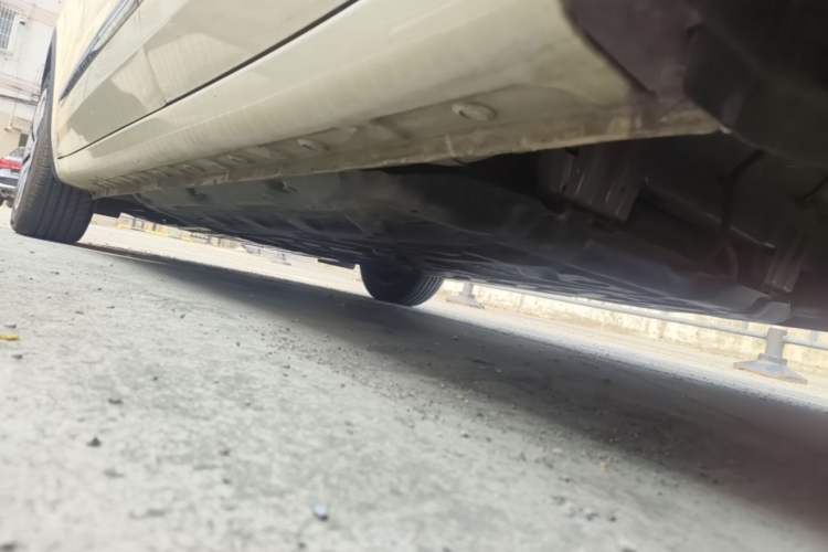Used Wuling Bingo 2025 333 km Lingxi Connected Version Left Side Sill