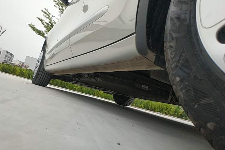 Used Wuling Bingo 2025 203km Light Edition Left Side Sill