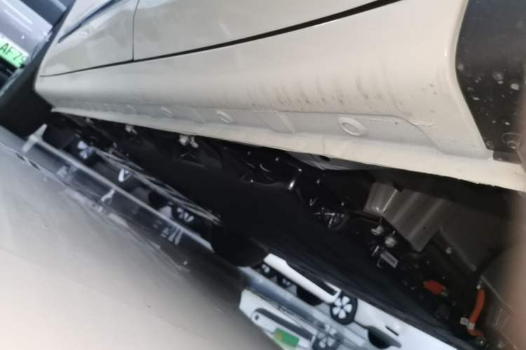 Used Wuling Bingo 2025 333 km Enjoyment Version Left Side Sill