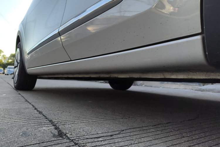 Used Wuling Bingo 2025 333 km Enjoyment Version Left Side Sill