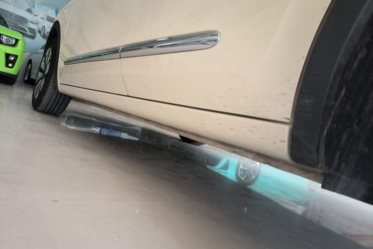 Used Wuling Bingo 2025 410 km Lingxi Deluxe Edition Left Side Sill