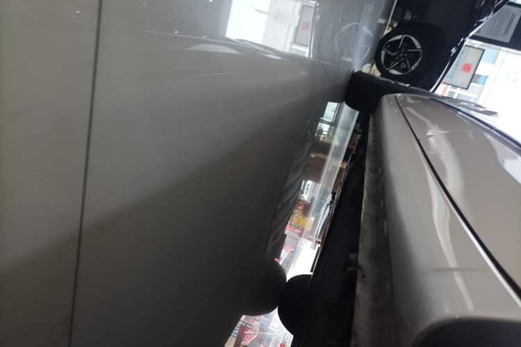 Used Wuling Bingo 2025 410 km Lingxi Deluxe Edition Left Side Sill