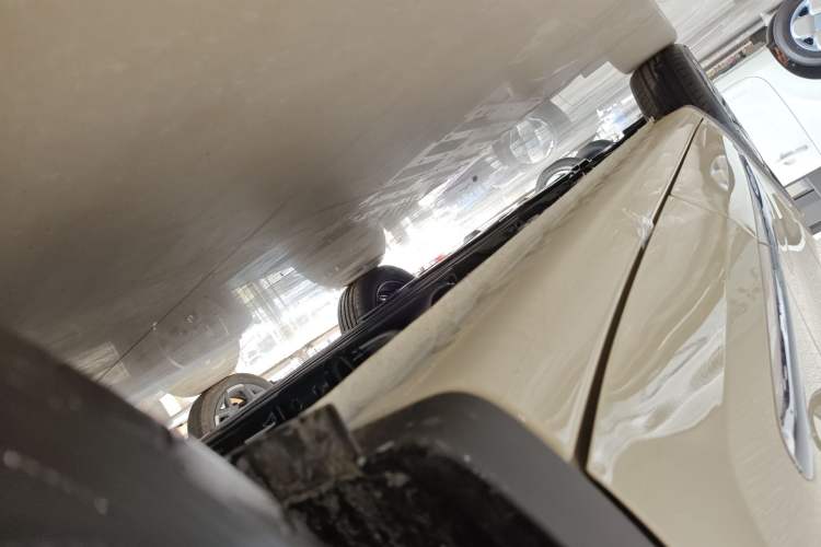Used Wuling Bingo 2025 333 km Enjoyment Version Left Side Sill