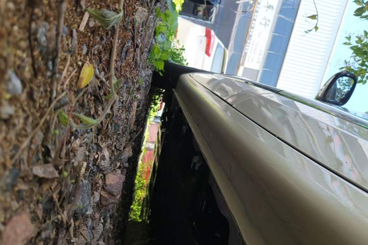 Used Wuling Bingo 2025 333 km Lingxi Connected Version Left Side Sill