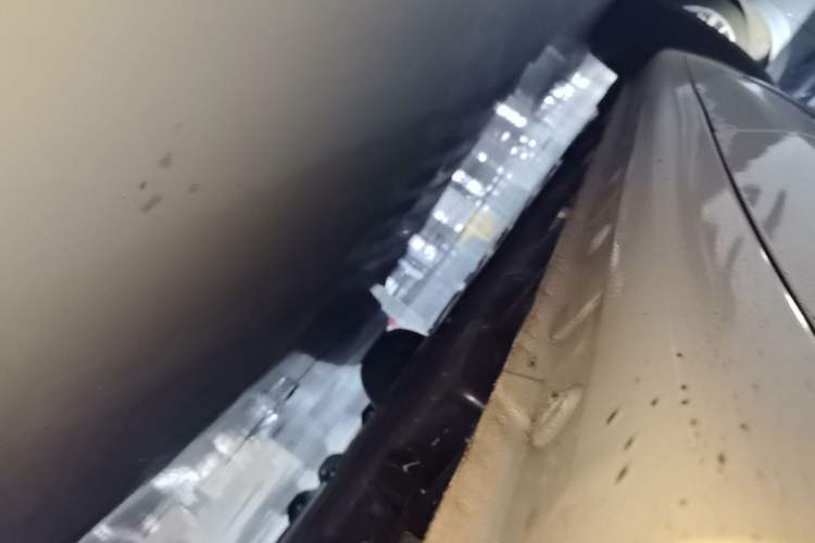Used Wuling Bingo 2025 333 km Lingxi Connected Version Left Side Sill