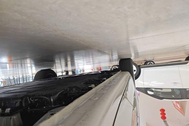 Used Wuling Bingo 2025 333 km Enjoyment Version Left Side Sill
