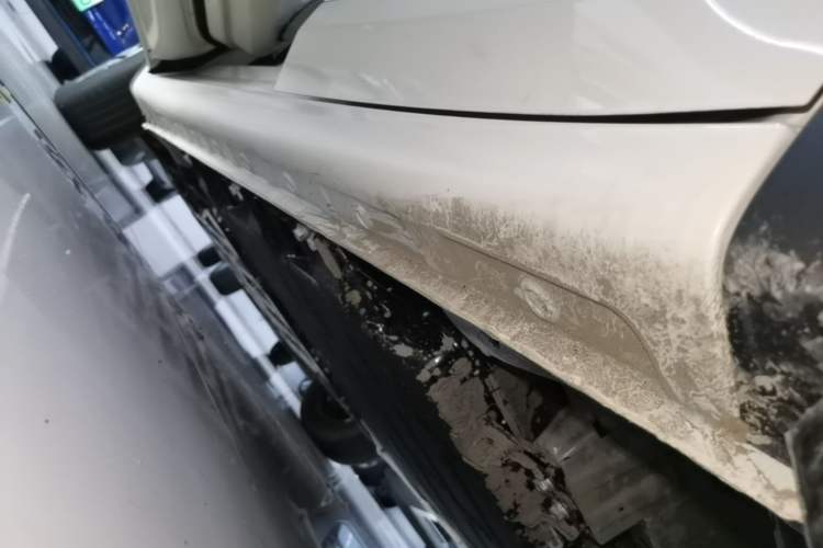 Used Wuling Bingo 2025 333 km Enjoyment Version Left Side Sill
