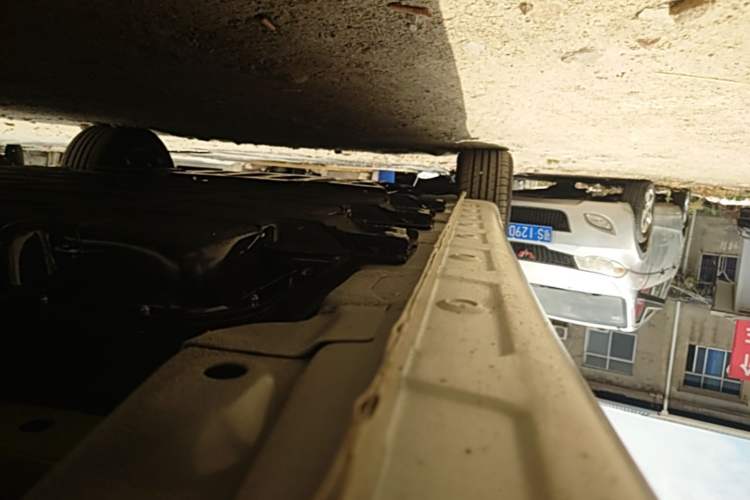 Used Wuling Bingo 2025 333 km Enjoyment Version Left Side Sill