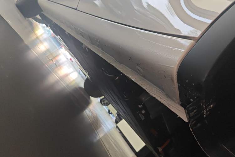 Used Wuling Bingo 2025 333 km Enjoyment Version Left Side Sill