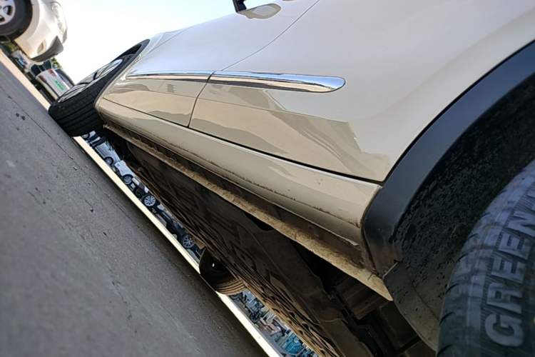 Used Wuling Bingo 2025 333 km Lingxi Deluxe Edition Left Side Sill