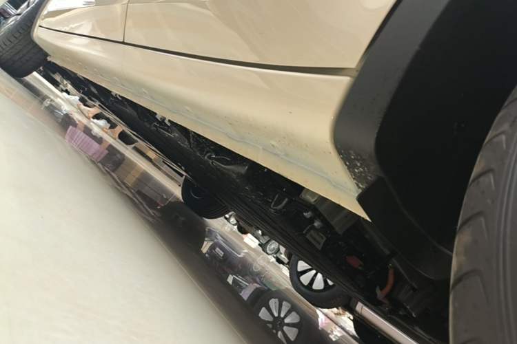 Used Wuling Bingo 2025 333 km Enjoyment Version Left Side Sill