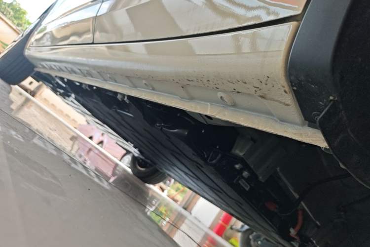 Used Wuling Bingo 2025 333 km Enjoyment Version Left Side Sill