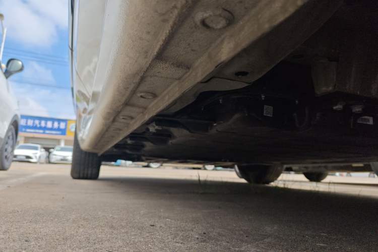 Used Wuling Bingo 2025 333 km Enjoyment Version Left Side Sill