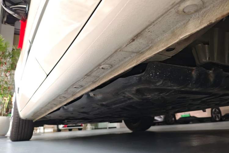Used Wuling Bingo 2025 333 km Enjoyment Version Left Side Sill