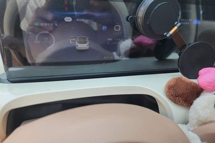 Used Wuling Bingo 2025 333 km Lingxi Connected Version Odometer Close Up