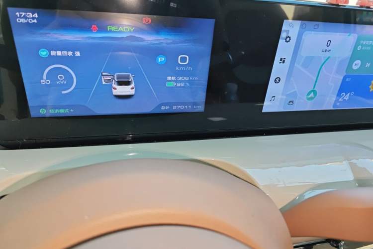 Used Wuling Bingo 2025 333 km Enjoyment Version Odometer Close Up