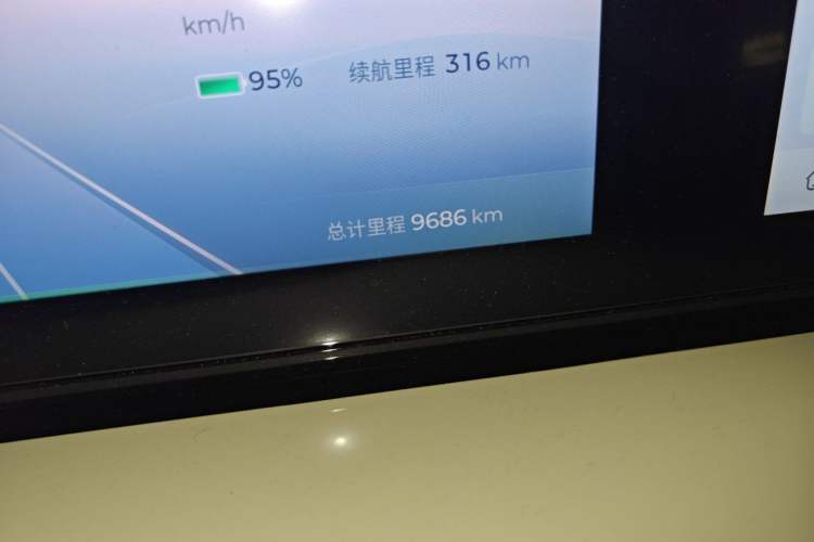 Used Wuling Bingo 2025 333 km Lingxi Connected Version Odometer Close Up