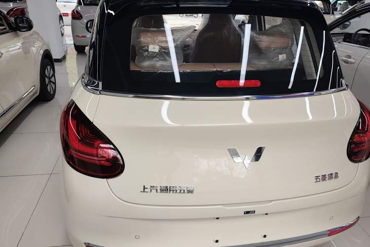 Used Wuling Bingo 2025 333 km Enjoyment Version Rear