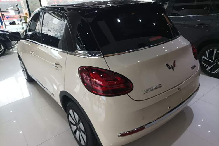 Used Wuling Bingo 2025 410 km Lingxi Deluxe Edition Rear Left 45 Deg