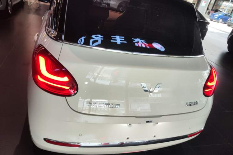 Used Wuling Bingo 2025 410 km Lingxi Deluxe Edition Rear