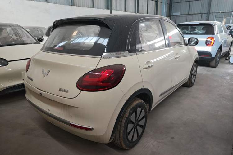 Used Wuling Bingo 2025 333 km Enjoyment Version Rear Right 45 Deg