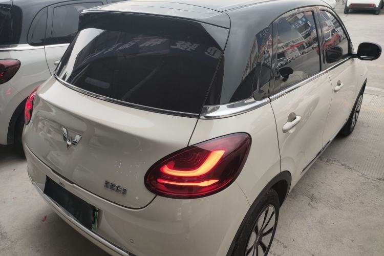 Used Wuling Bingo 2025 333 km Lingxi Deluxe Edition Rear Right 45 Deg