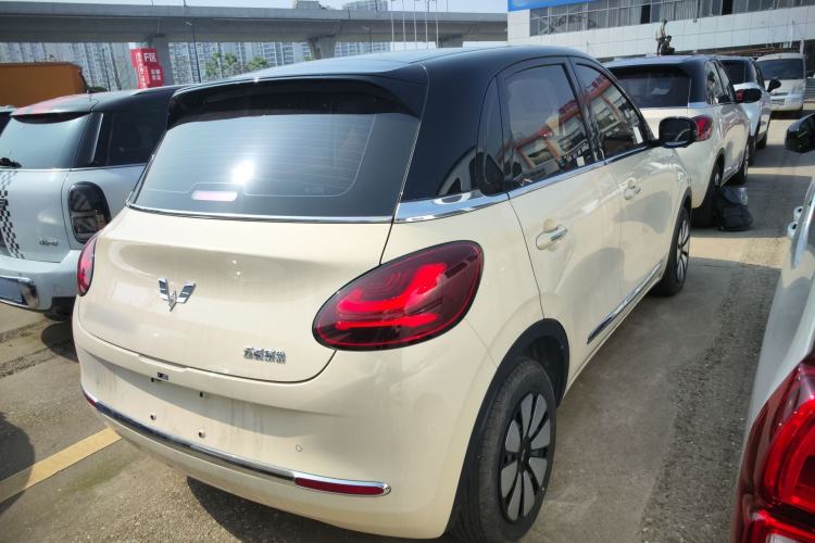 Used Wuling Bingo 2025 333 km Lingxi Connected Version Rear Right 45 Deg