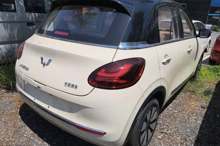Used Wuling Bingo 2025 333 km Lingxi Connected Version Rear Right 45 Deg