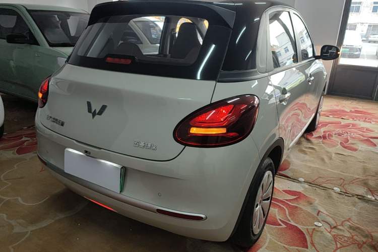 Used Wuling Bingo 2025 203km Light Edition Rear Right 45 Deg