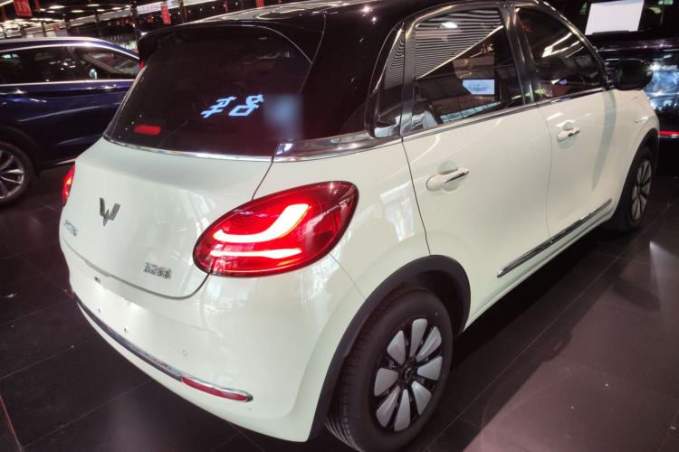 Used Wuling Bingo 2025 410 km Lingxi Deluxe Edition Rear Right 45 Deg